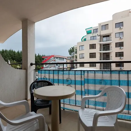 ❤ 1 Bedroom W Kitchen & Pool View ❤vd❤