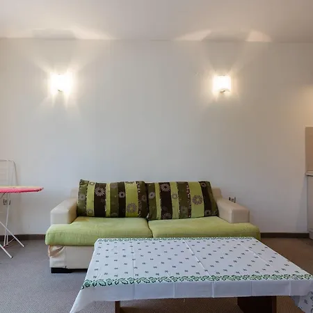 ❤ 1 Bedroom W Kitchen & Pool View ❤vd❤ Napospart