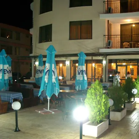 Apartman ❤ 1 Bedroom W Kitchen & Pool View ❤vd❤