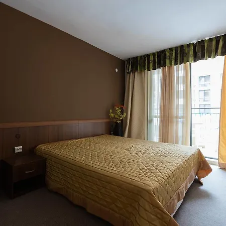 ❤ 1 Bedroom W Kitchen & Pool View ❤vd❤ Apartment *