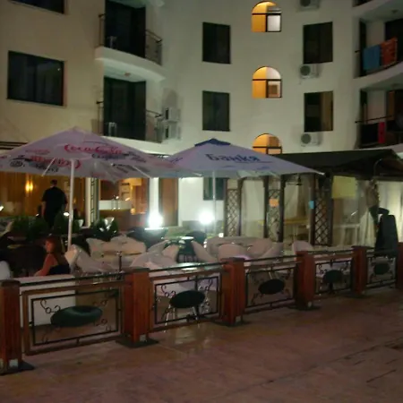 ❤ 1 Bedroom W Kitchen & Pool View ❤vd❤ * Sunny Beach